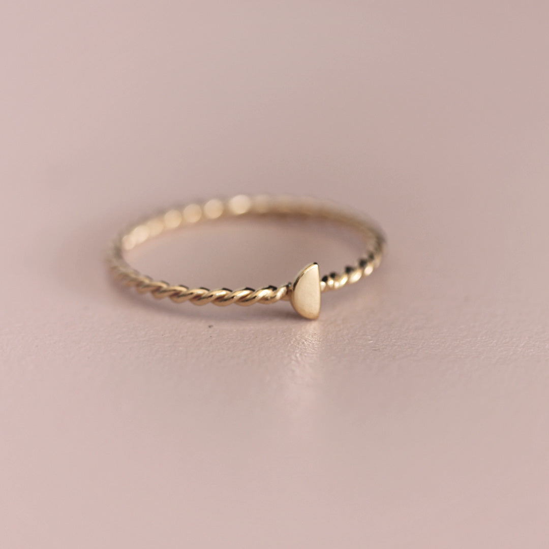 Ring *Half Moon gold-plated