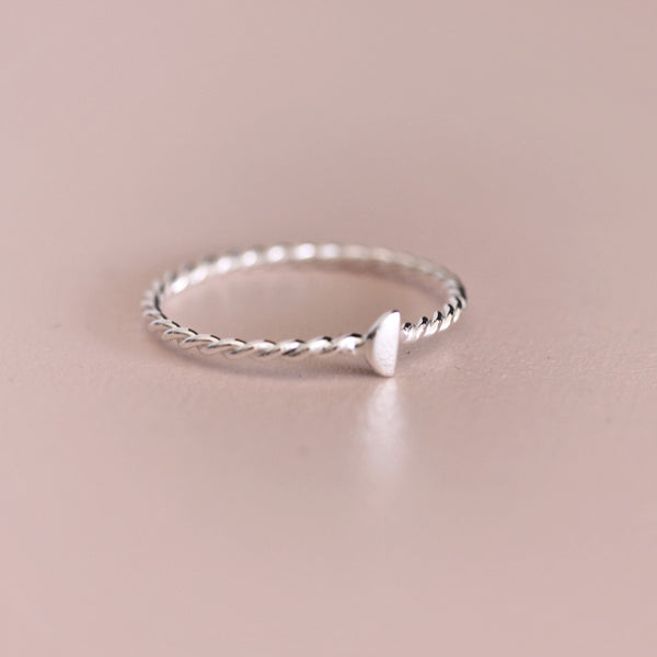 Twisted Ring *Half Moon silver