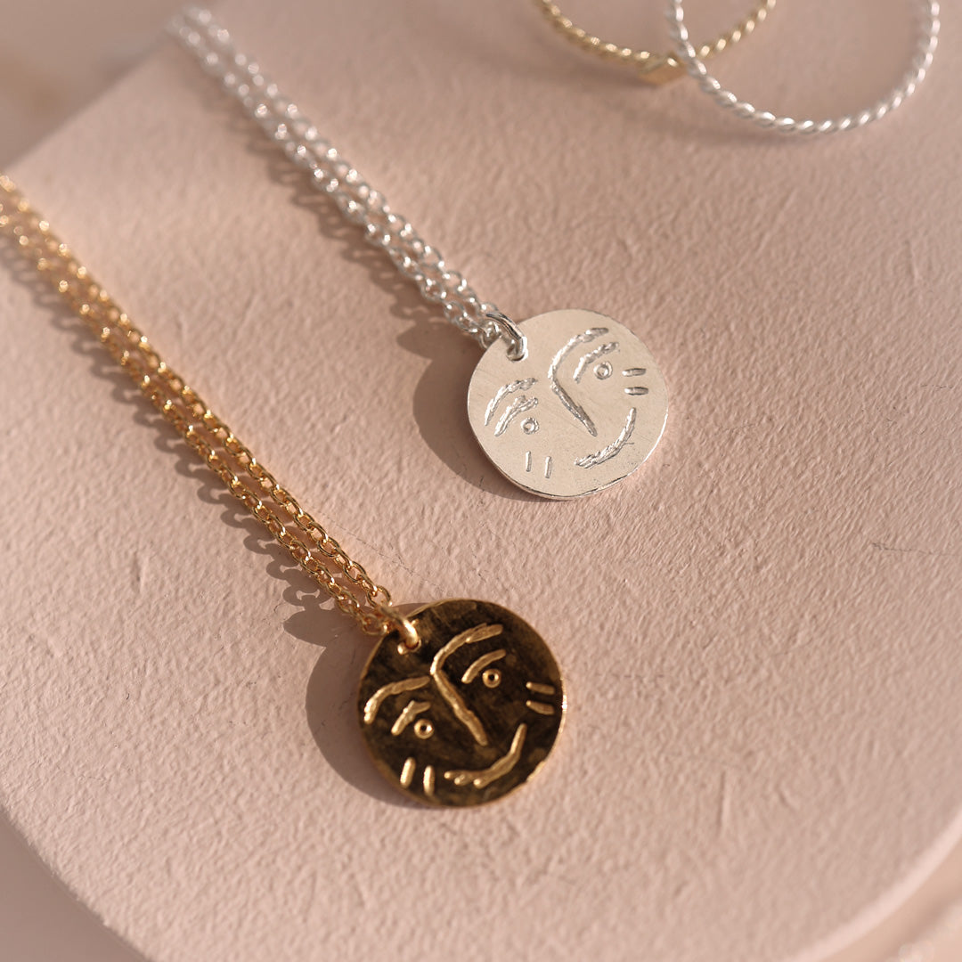 Necklace *Moon gold-plated