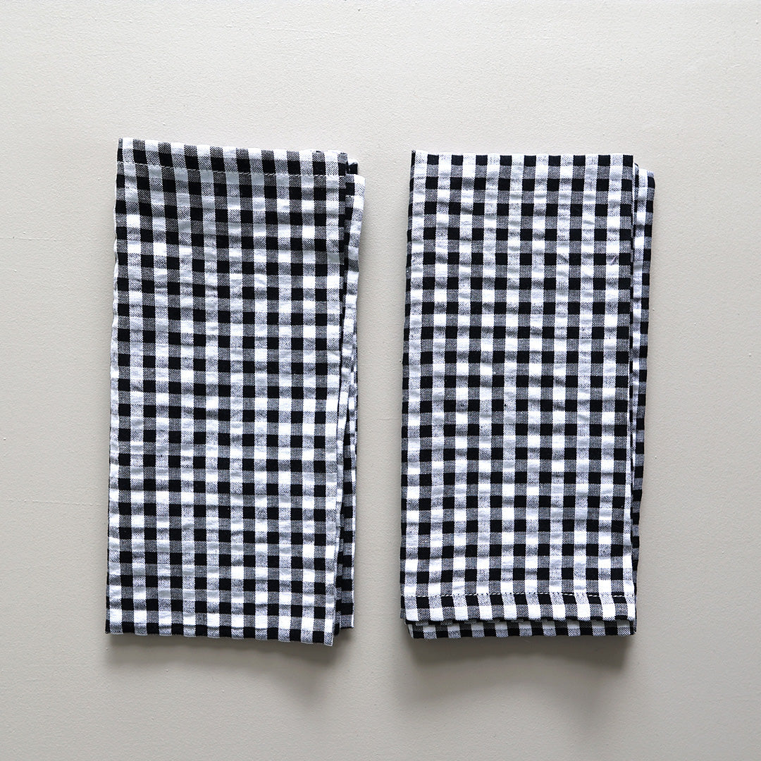 Napkin *Check Black and White
