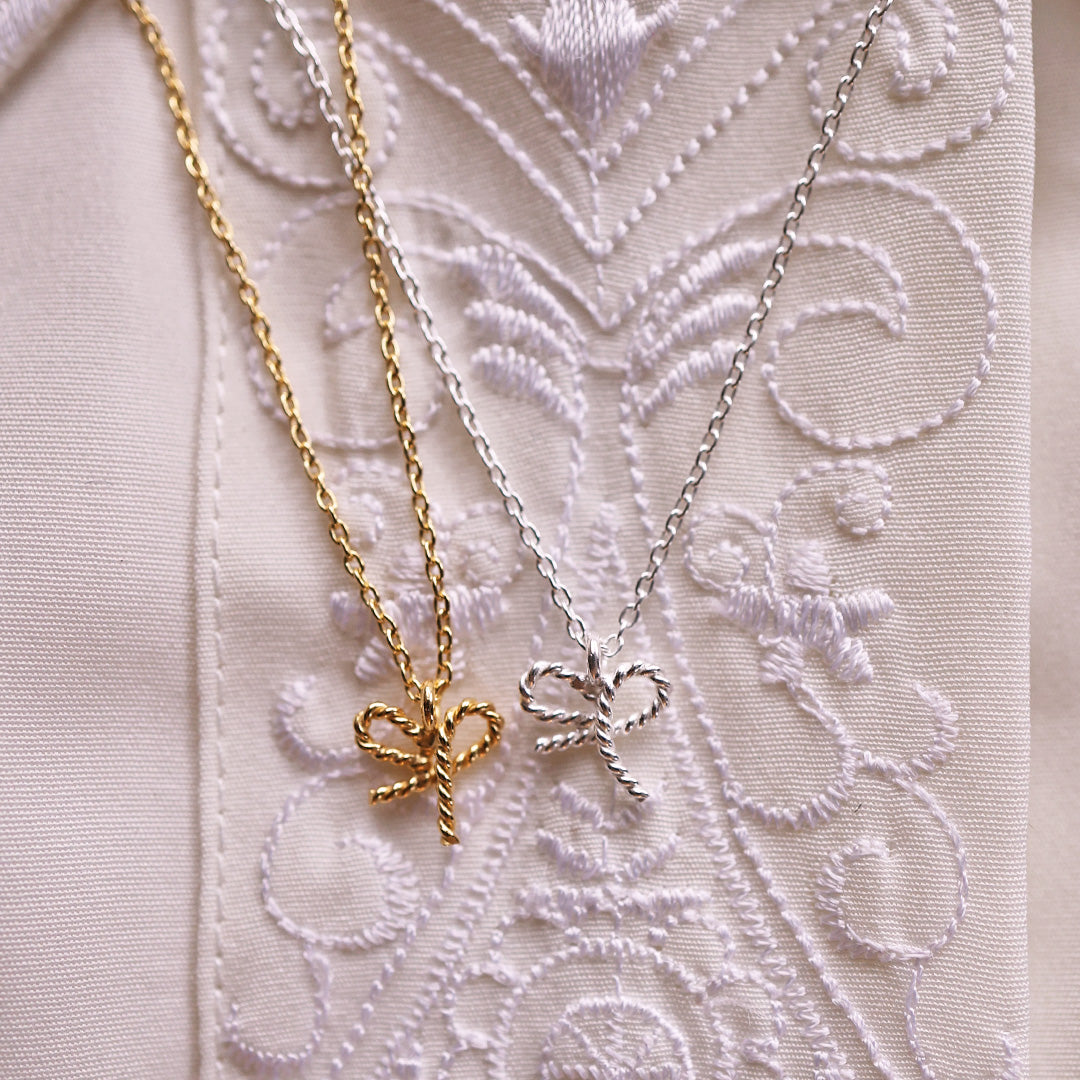 Necklace *Bow silver