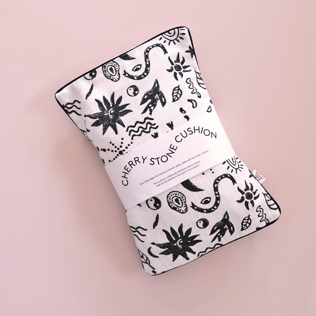 Cherry stone pillow *COSMIC