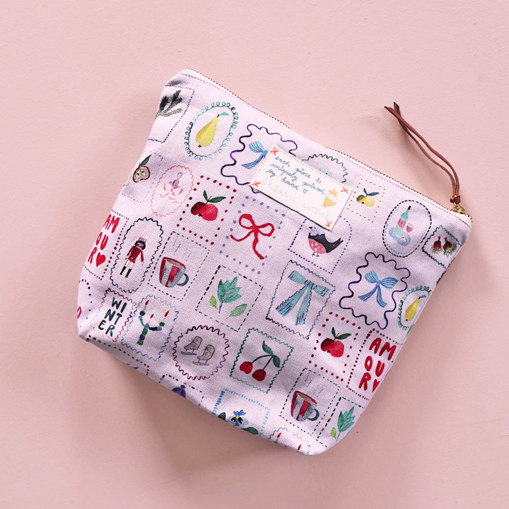 *Avec Amour Organic Cotton Pouch - Lili Pepper
