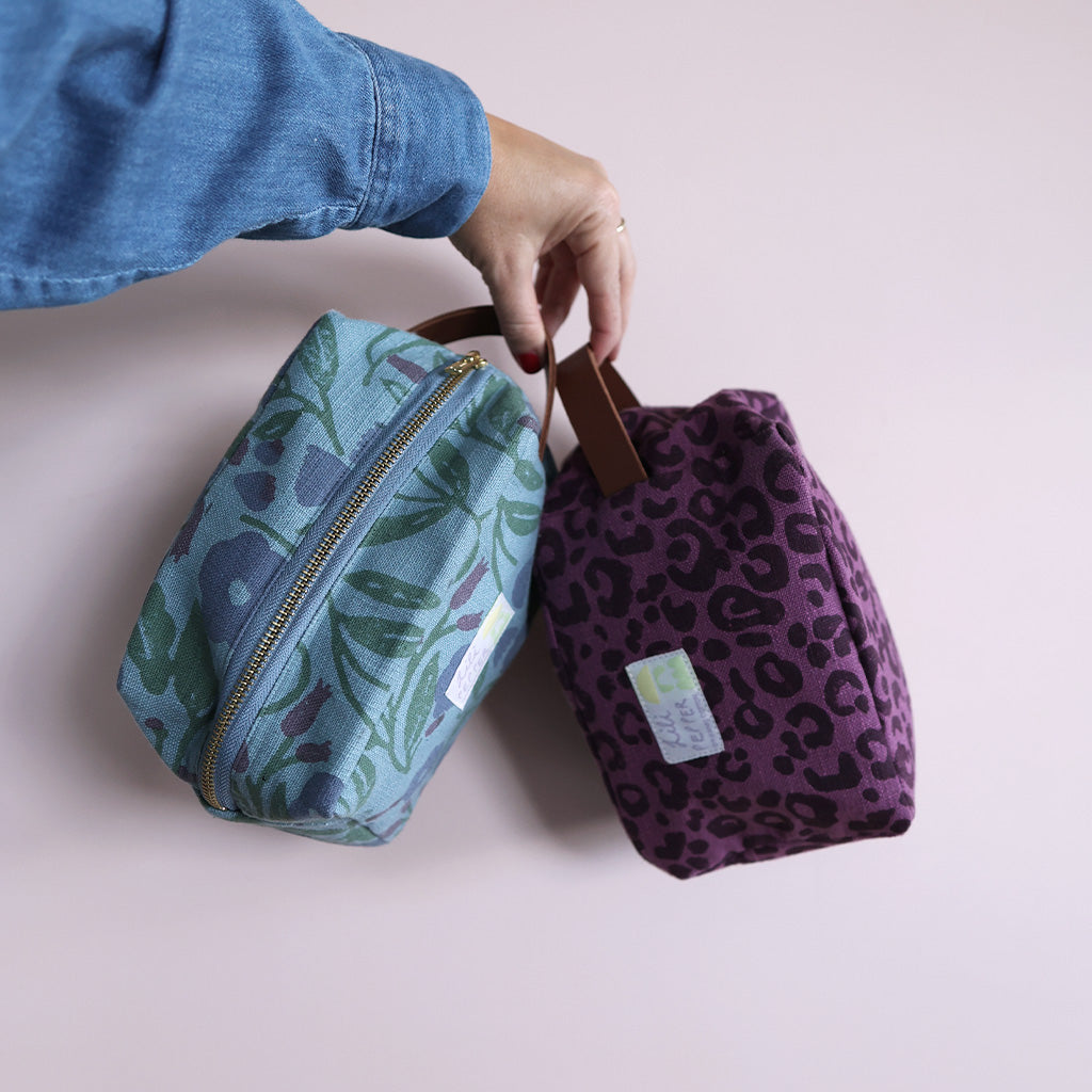 Blockprint pouch *Floral Blue