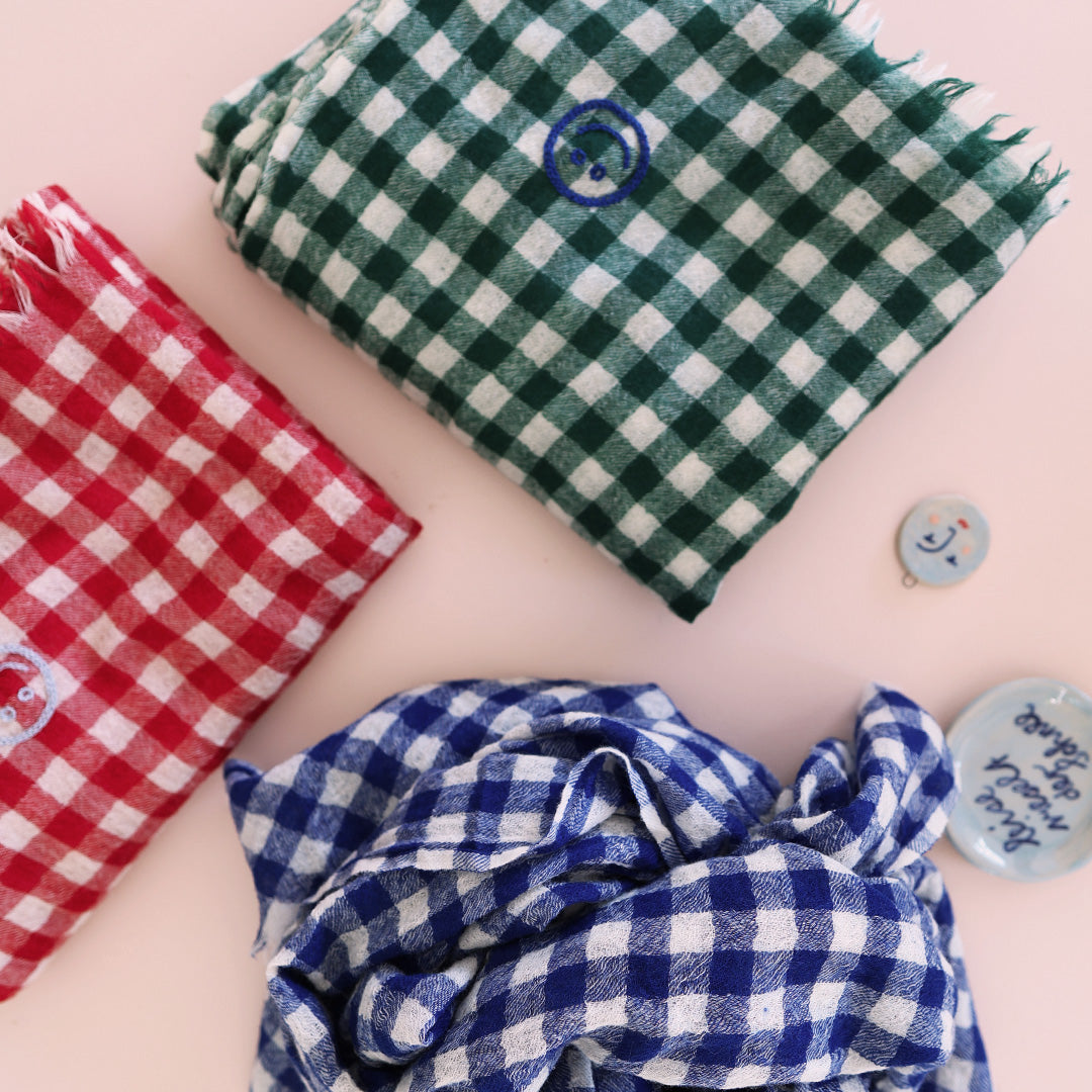 Wool scarf *Check Amore