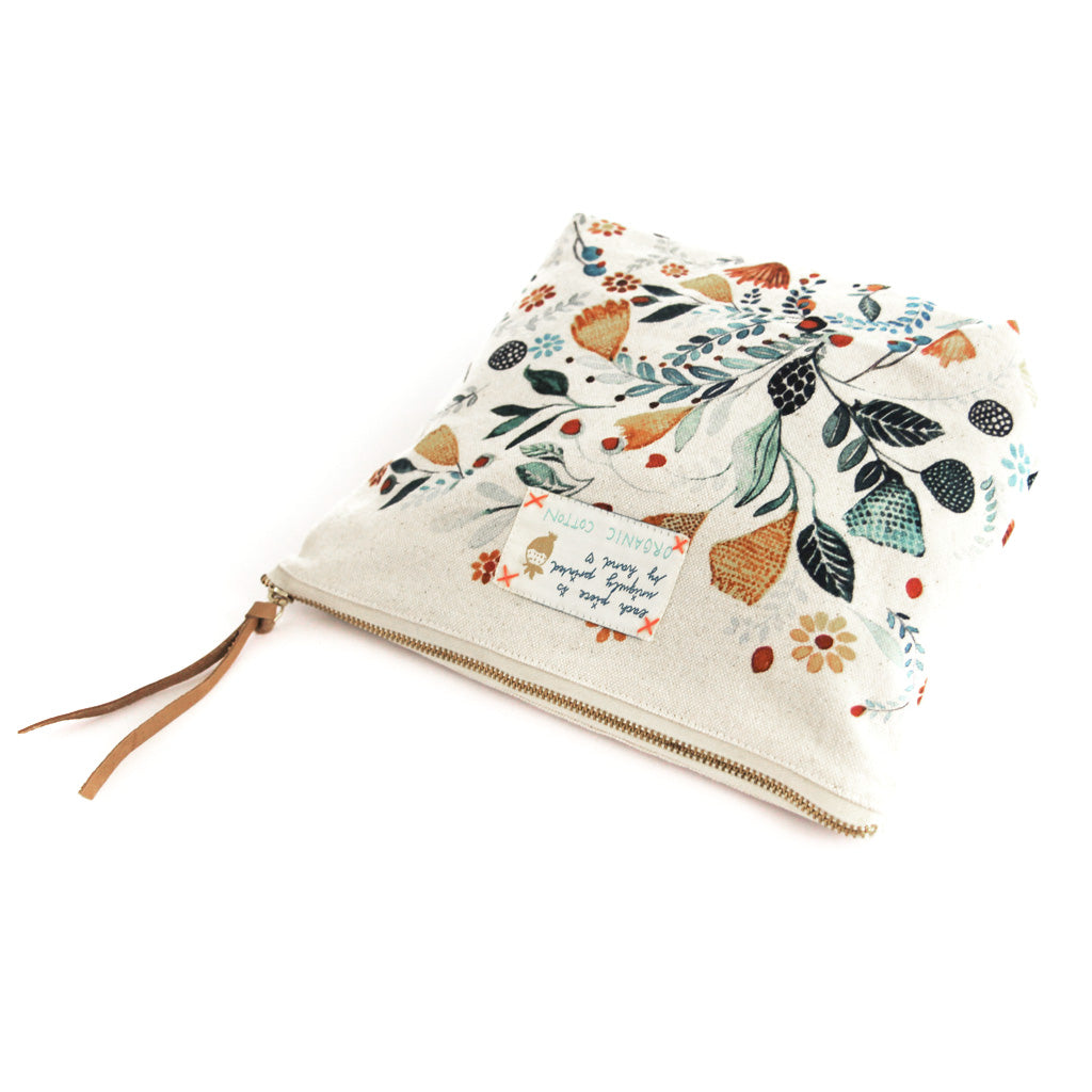 *My flower garden* Organic Cotton Pouch - Lili Pepper