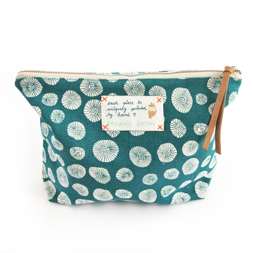 *My green daisy* Organic Cotton Pouch - Lili Pepper