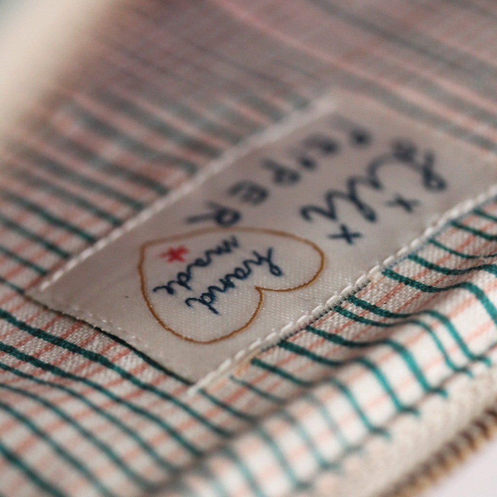 *My green daisy* Organic Cotton Pouch - Lili Pepper