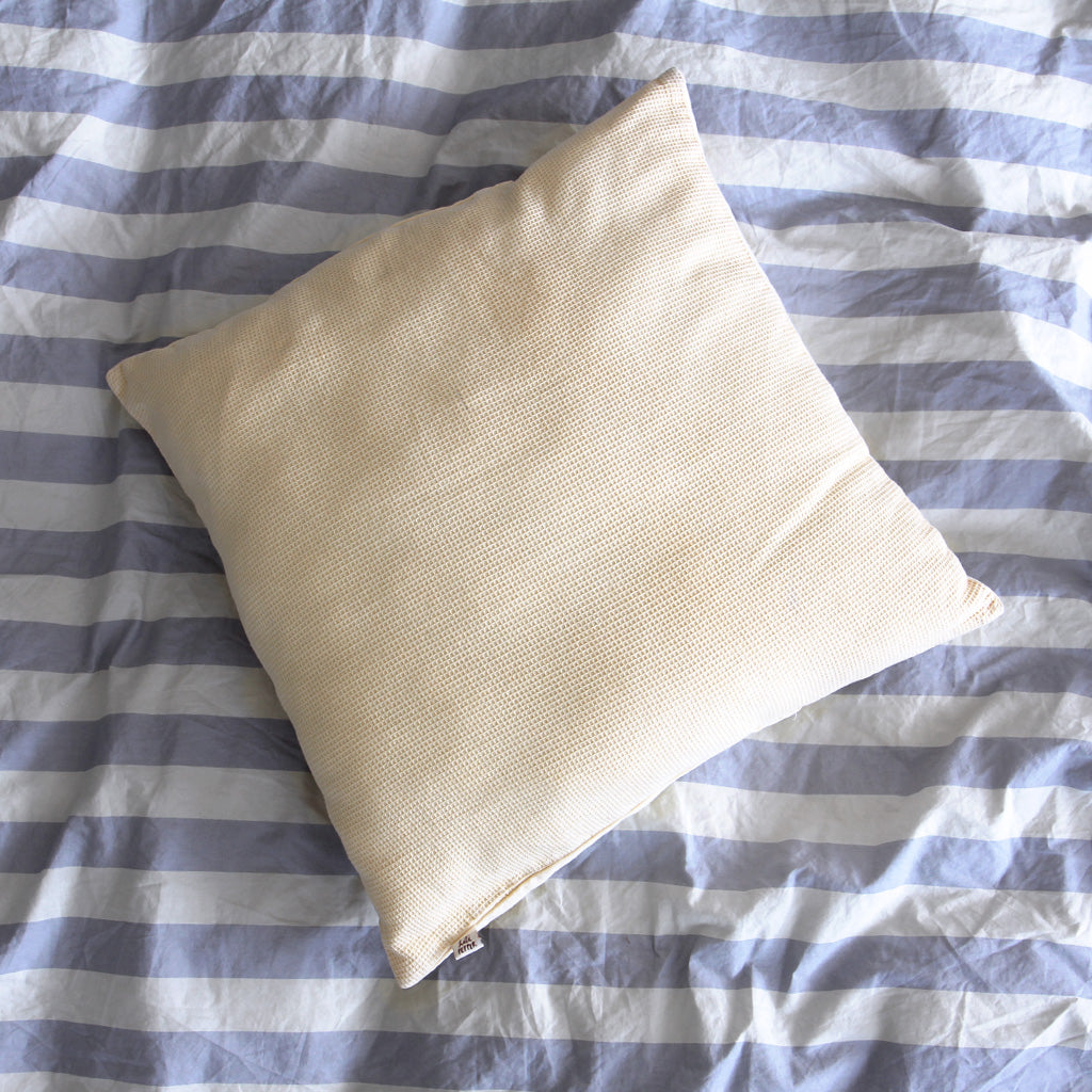 Cushion *Vanilla