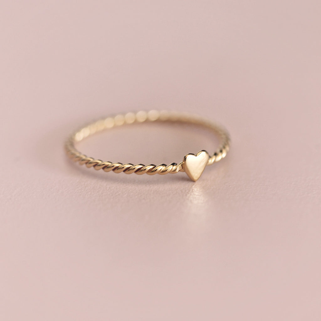 Twisted Ring *Heart gold plated