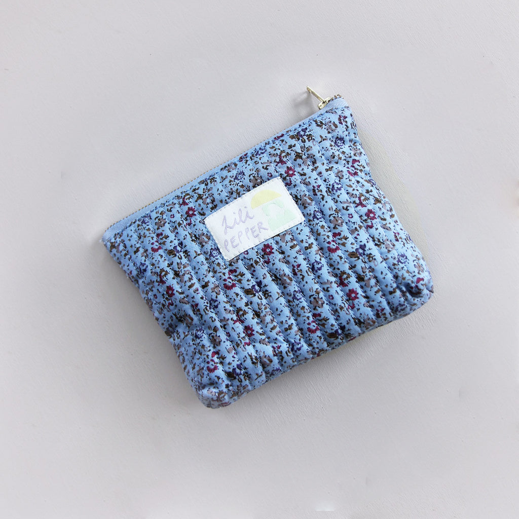 Mini quilted Pouch *Flower Blue