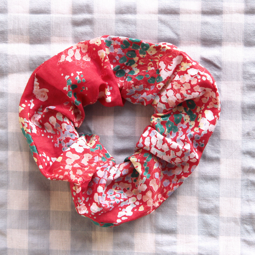 Scrunchie *Flower Red