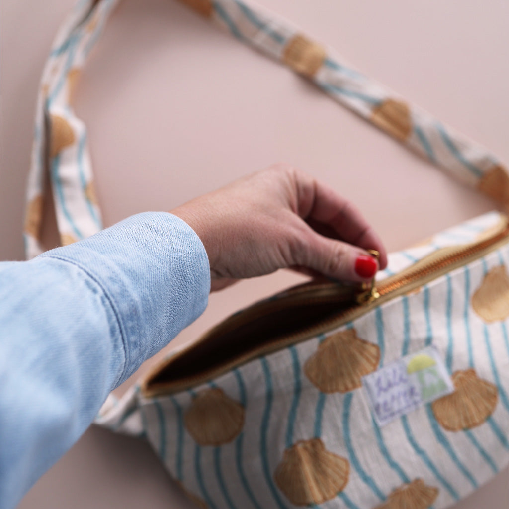 Shoulder bag *Shell