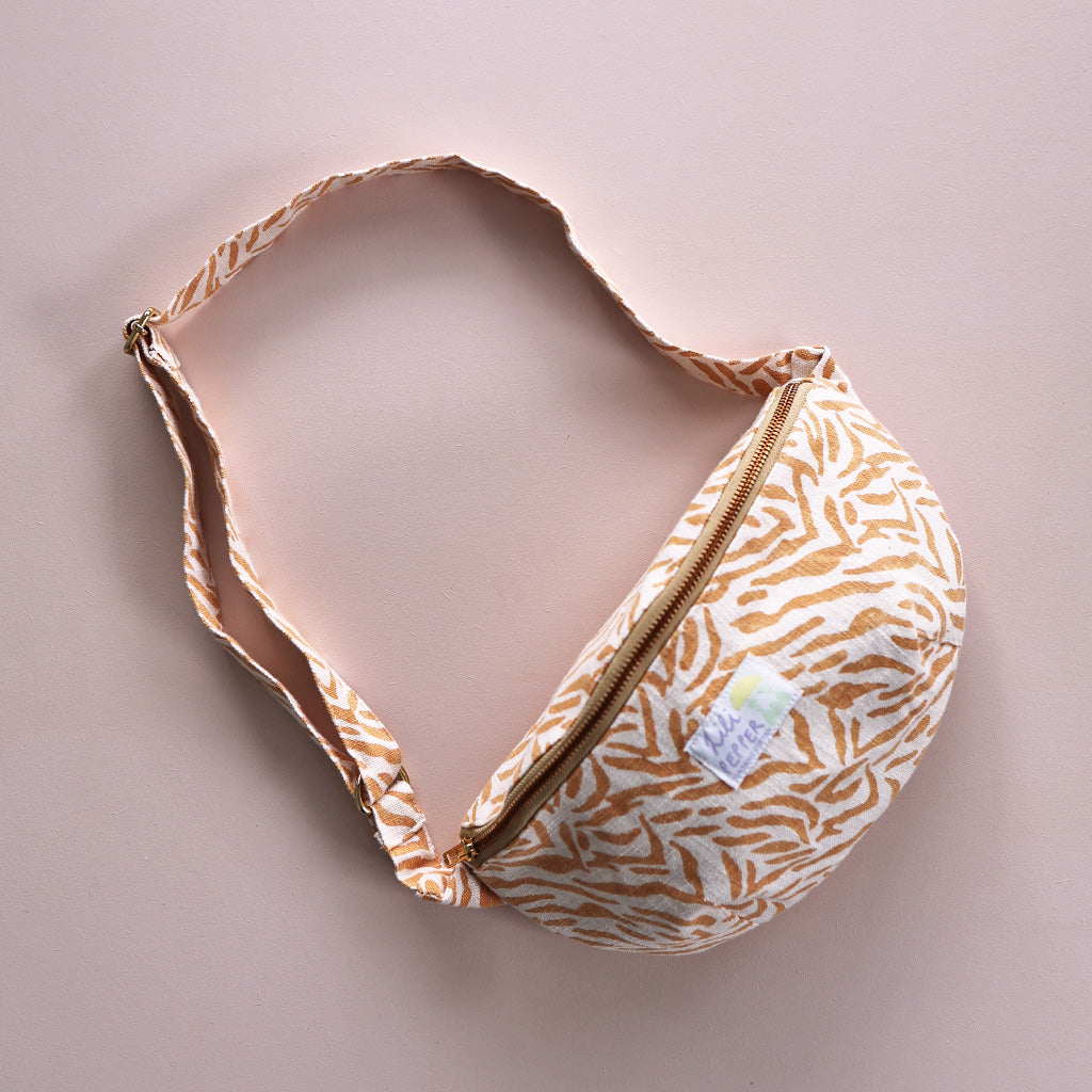 Shoulder bag *Tiger