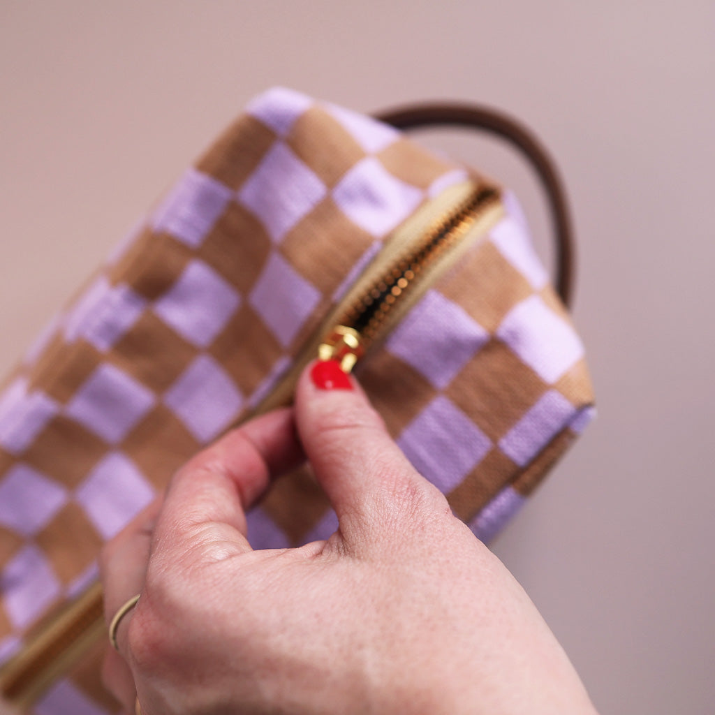 Blockprint Necessaire *Check Caramel
