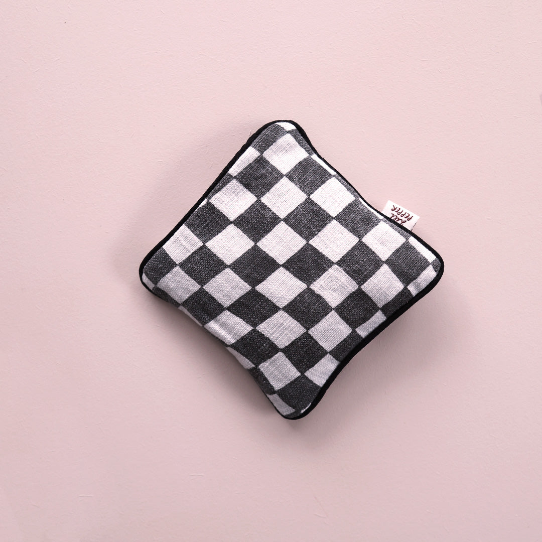 Mini heat pad *CHECK BLACK OFFWHITE