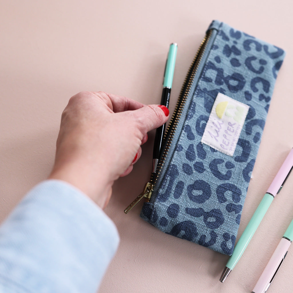 Blockprint pencil pouch *Leo