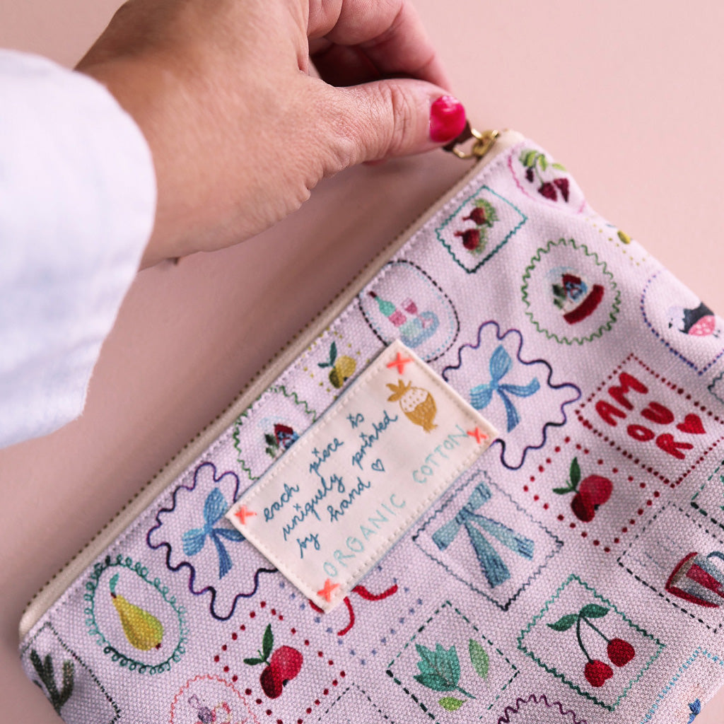 *Avec Amour Organic Cotton Pouch