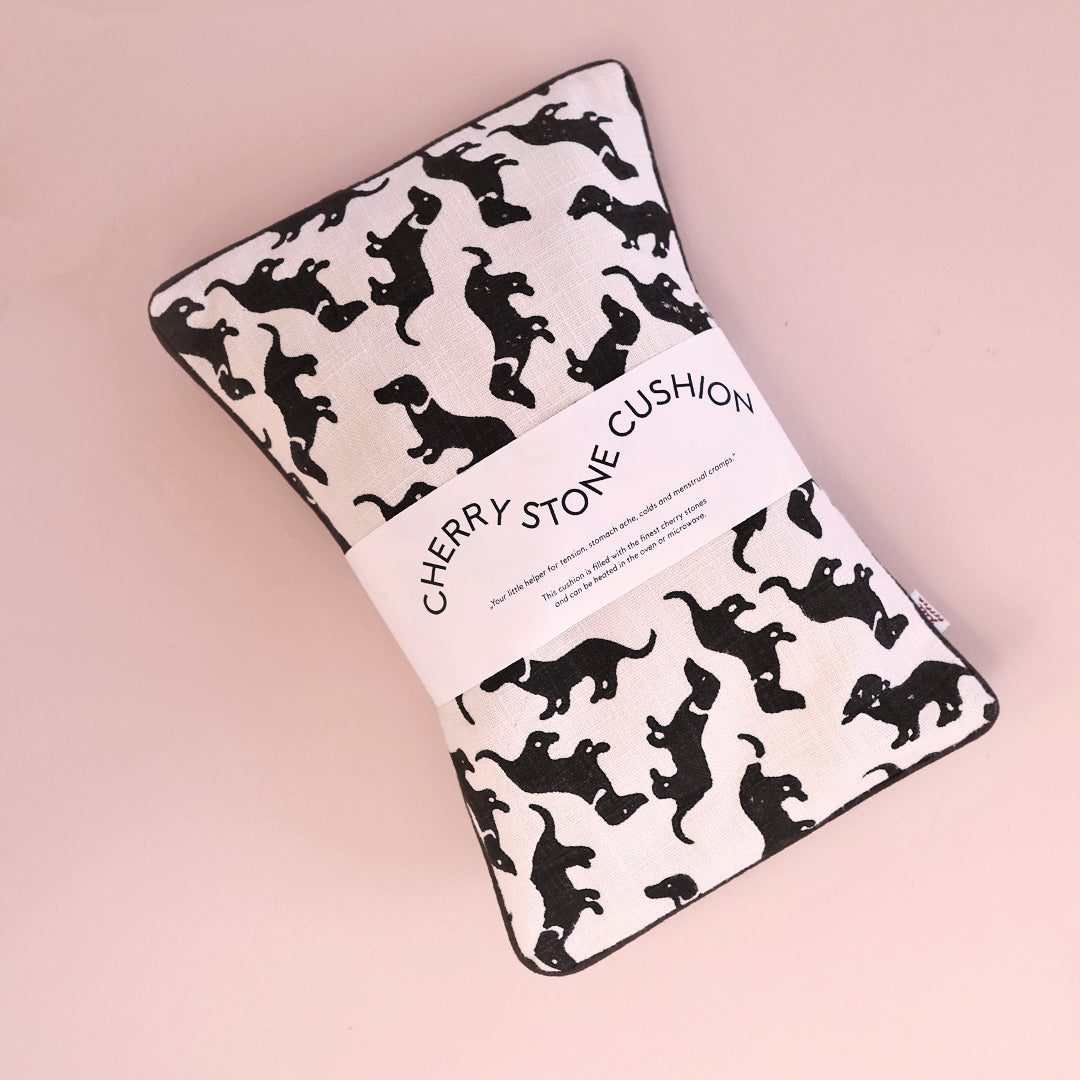 Cherry pit pillow *Dachshund