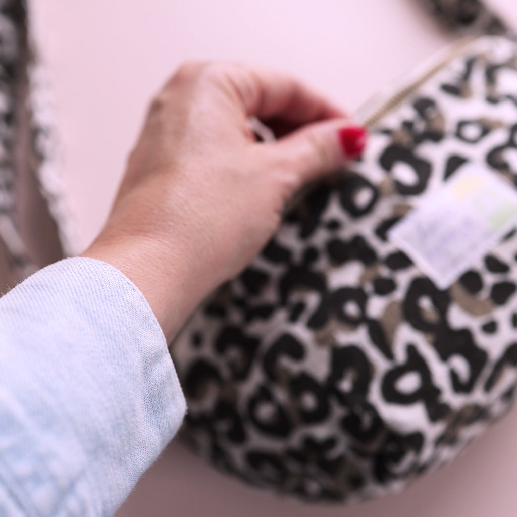 Shoulder bag *Leo Brown