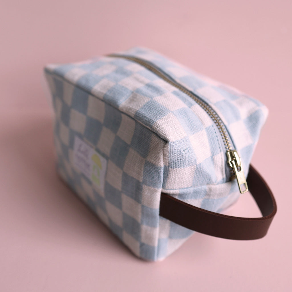 Blockprint Necessaire *Check Light blue