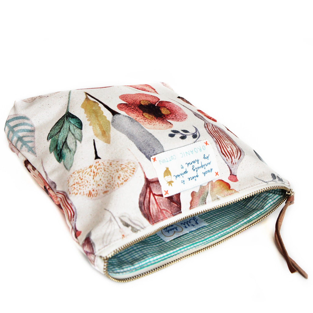 *My Secret Garden* Organic Cotton Pouch - Lili Pepper